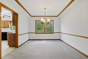 1313 Oconto Ct, Naperville, IL 60564 - Photo 9