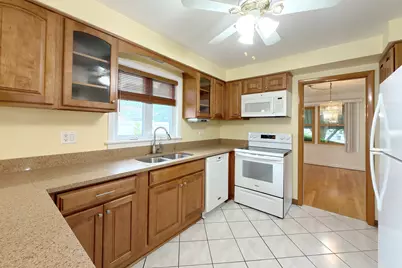 801 S See Gwun Avenue, Mount Prospect, IL 60056 - Photo 15