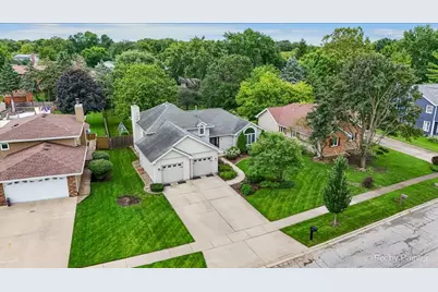708 Ravinia Drive, Shorewood, IL 60404 - Photo 37