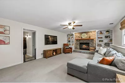 708 Ravinia Drive, Shorewood, IL 60404 - Photo 15