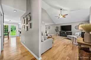 708 Ravinia Dr, Shorewood, IL 60404 - Photo 5