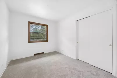 290 W Oak Glen Drive, Bartlett, IL 60103 - Photo 21