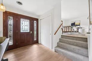 290 W Oak Glen Dr, Bartlett, IL 60103 - Photo 3