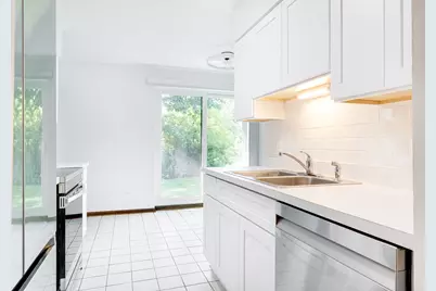915 N York Street #604, Elmhurst, IL 60126 - Photo 7