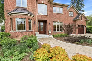 540 N Columbine Ave, Lombard, IL 60148 - Photo 9