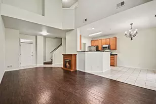 994 Kensington Dr, Northbrook, IL 60062 - Photo 7