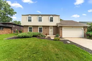 939 Honey Ln, Crete, IL 60417 - Photo 1