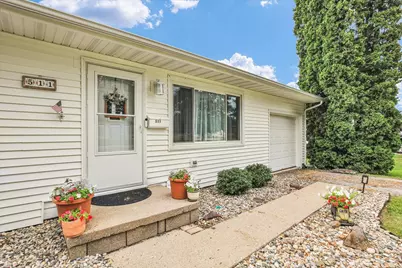 511 N 7th Street, Saint John, IL 61873 - Photo 9