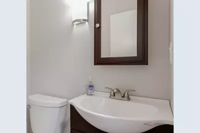 227 E Lakeside Drive, Vernon Hills, IL 60061 - Photo 29