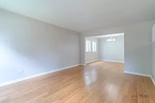 227 E Lakeside Dr, Vernon Hills, IL 60061 - Photo 15