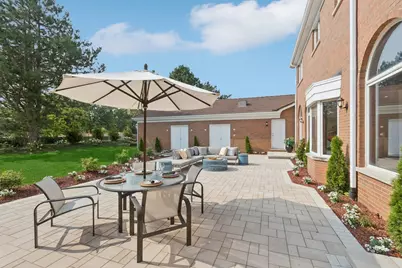 2430 Dorina Drive, Northfield, IL 60093 - Photo 23