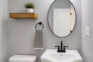 6816 W 65th St, Chicago, IL 60638 - Photo 11