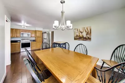 10629 Preston Street, Westchester, IL 60154 - Photo 7