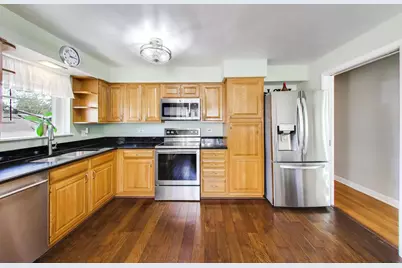 10629 Preston Street, Westchester, IL 60154 - Photo 9