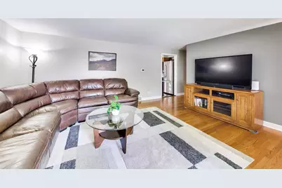 10629 Preston Street, Westchester, IL 60154 - Photo 3