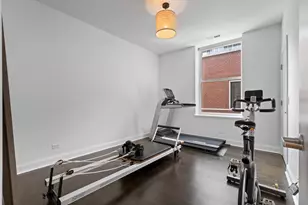 3030 N Lake Shore Dr, Chicago, IL 60657 - Photo 29