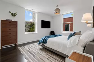 3030 N Lake Shore Dr, Chicago, IL 60657 - Photo 19
