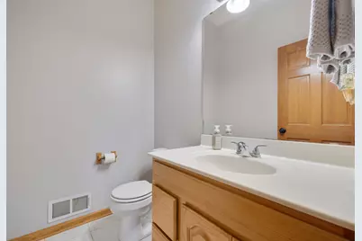1360 Infanta Court, Woodstock, IL 60098 - Photo 25