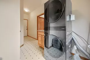 1360 Infanta Ct, Woodstock, IL 60098 - Photo 29