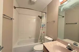 991 Sweetflower Dr, Hoffman Estates, IL 60169 - Photo 15