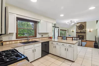 816 Bonnie Brae Lane, Bolingbrook, IL 60440 - Photo 21