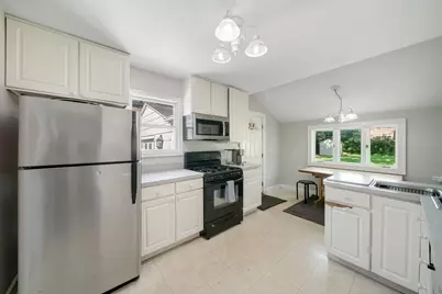 707 Glenshire Road, Glenview, IL 60025 - Photo 11