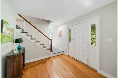 707 Glenshire Road, Glenview, IL 60025 - Photo 5