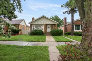 11617 S Maplewood Ave, Chicago, IL 60655 - Photo 1