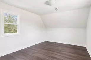 5935 W Patterson Ave, Chicago, IL 60634 - Photo 33