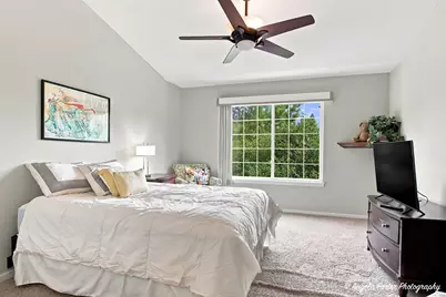 2100 Braeburn Drive #B, Wauconda, IL 60084 - Photo 9