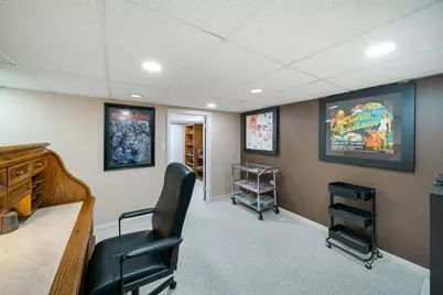 1170 Green Knolls Drive, Buffalo Grove, IL 60089 - Photo 25