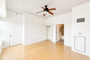 1122 W Catalpa Ave, Chicago, IL 60640 - Photo 15