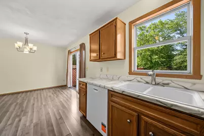 5532 Danburry Drive, Rockford, IL 61109 - Photo 9