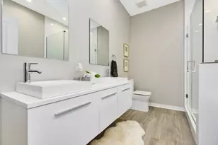 6535 W Dickens Ave, Chicago, IL 60707 - Photo 13