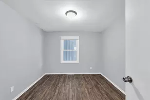 2402 W Kirby Ave, Champaign, IL 61821 - Photo 17