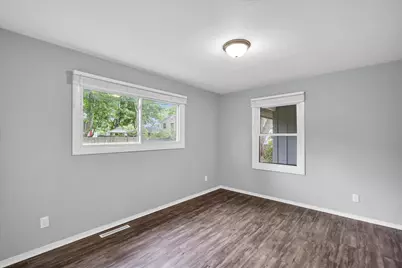 2402 W Kirby Avenue, Champaign, IL 61821 - Photo 15