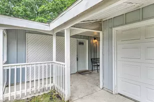 2402 W Kirby Ave, Champaign, IL 61821 - Photo 3