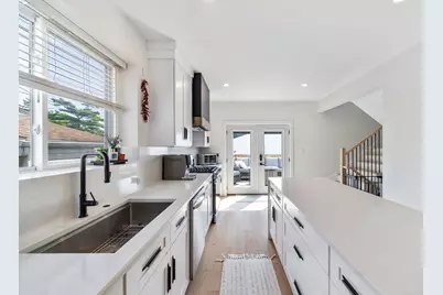4909 N Merrimac Avenue, Chicago, IL 60630 - Photo 9