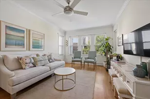 1930 W Addison St, Chicago, IL 60613 - Photo 5