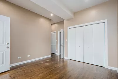 2335 W Iowa Street #1R, Chicago, IL 60622 - Photo 17