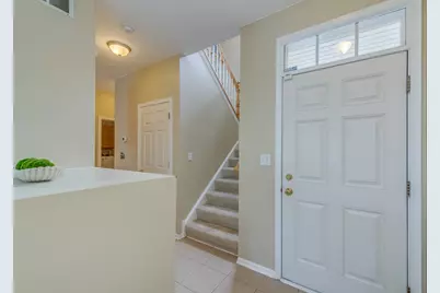 321 Grand Ridge Road #321, Saint Charles, IL 60175 - Photo 3