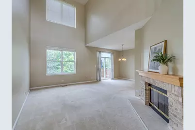 321 Grand Ridge Road #321, Saint Charles, IL 60175 - Photo 5