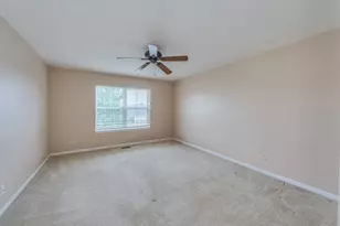 321 Grand Ridge Rd, Saint Charles, IL 60175 - Photo 21
