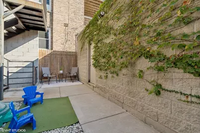 3233 N Racine Avenue #1, Chicago, IL 60657 - Photo 33