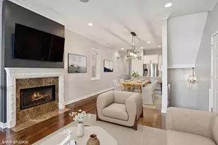 3233 N Racine Ave, Chicago, IL 60657 - Photo 5