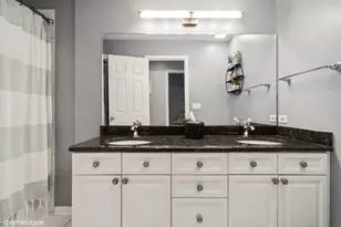 3233 N Racine Ave, Chicago, IL 60657 - Photo 31