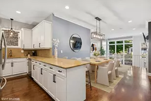 3233 N Racine Ave, Chicago, IL 60657 - Photo 7