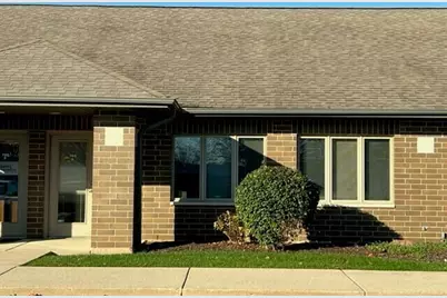 755 McArdle Drive #E, Crystal Lake, IL 60014 - Photo 3