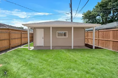 5244 S Tripp Avenue, Chicago, IL 60632 - Photo 3