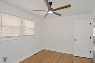 5244 S Tripp Ave, Chicago, IL 60632 - Photo 21
